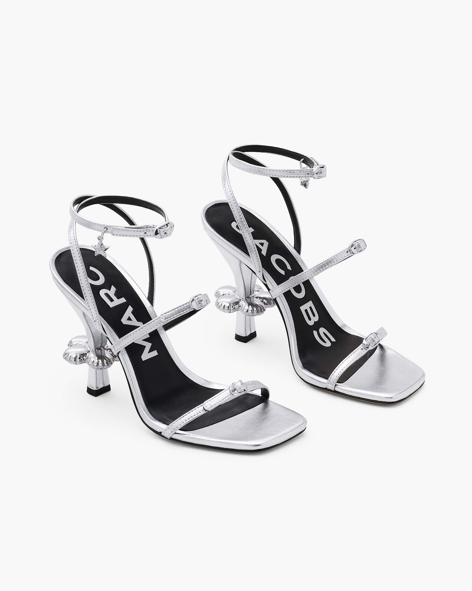 Marc Jacobs Marc Jacobs The Metallic Leather Daisy Heel Silver Silver