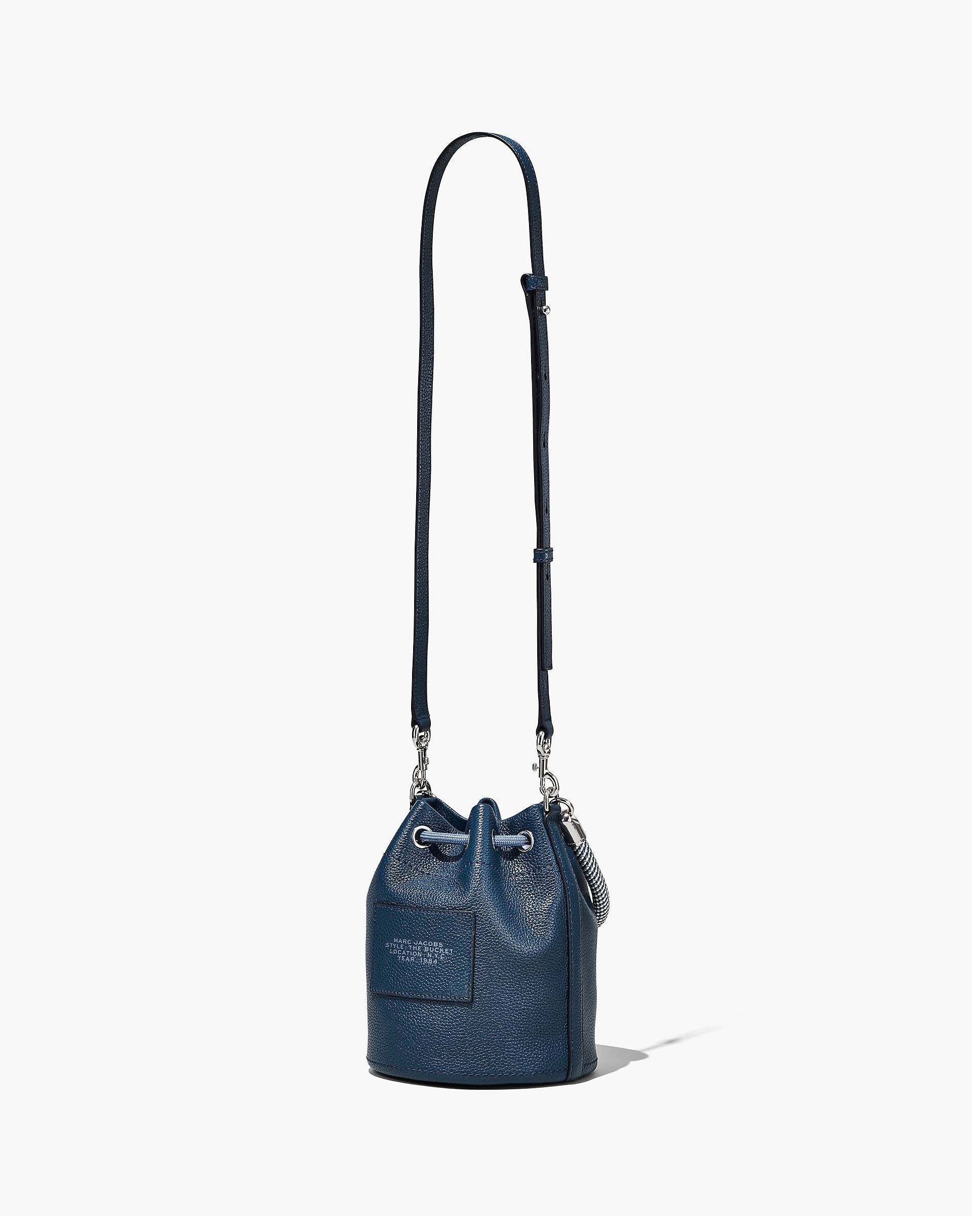 Marc Jacobs Marc Jacobs The Leather Bucket Bag Blue Sea Blue Sea