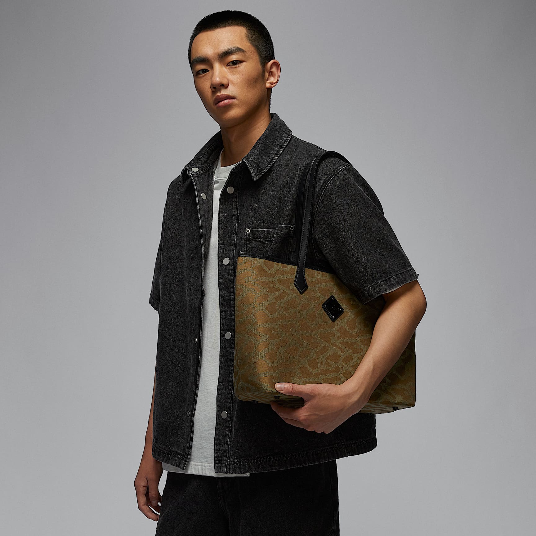 Nike Jordan Icon Tote Bag (17L)