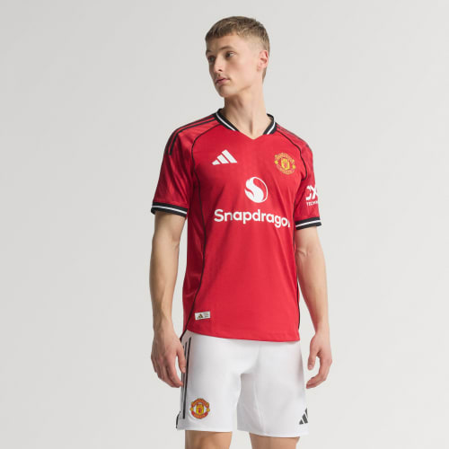 #color_mufc-red