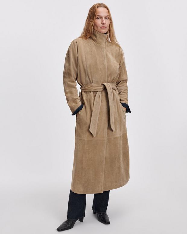 #color_tan