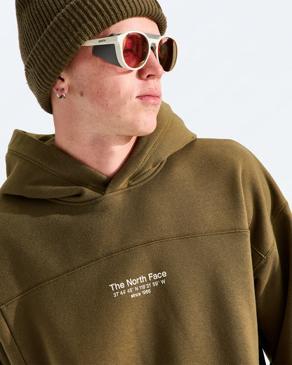 The North Face Men’s AXYS Hoodie