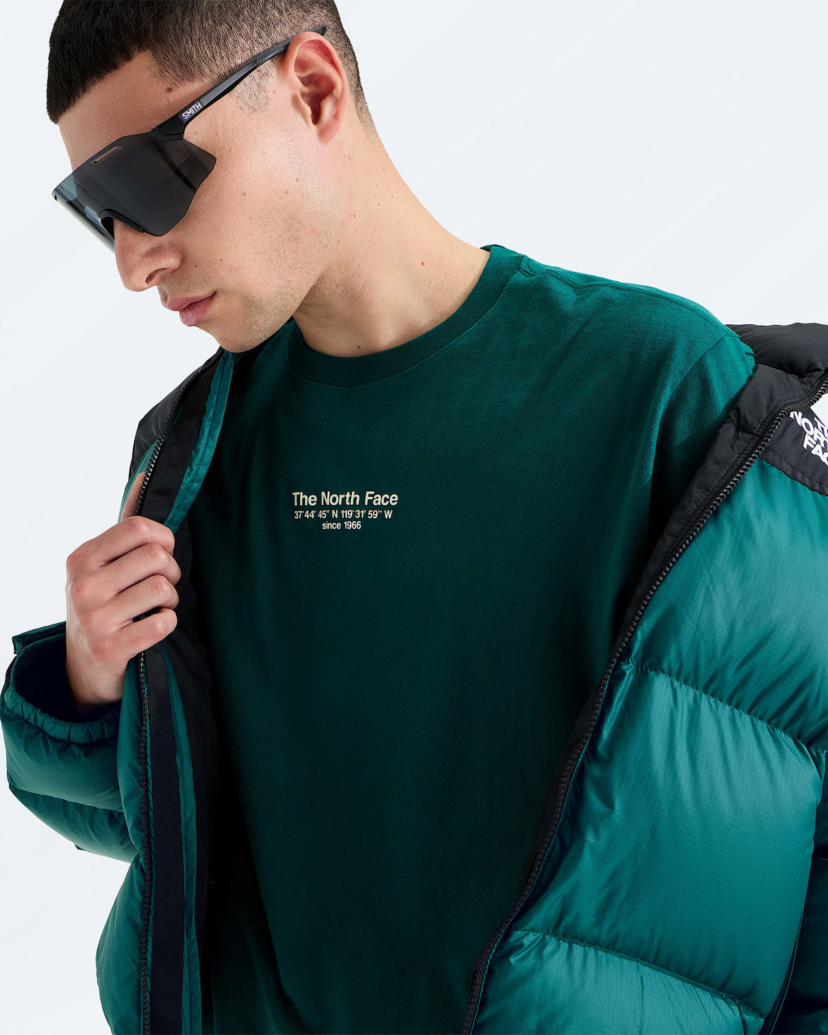 The North Face Men’s AXYS Short-Sleeve Tee