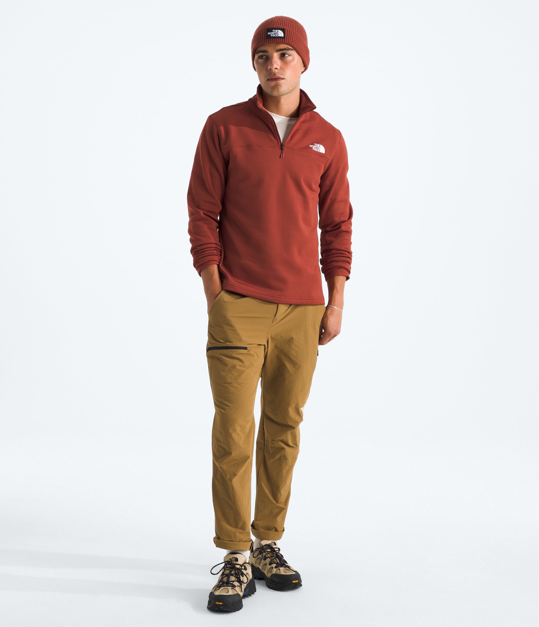 The North Face Men’s Cedar Trail Grid Fleece ¼-Zip Iron Clay