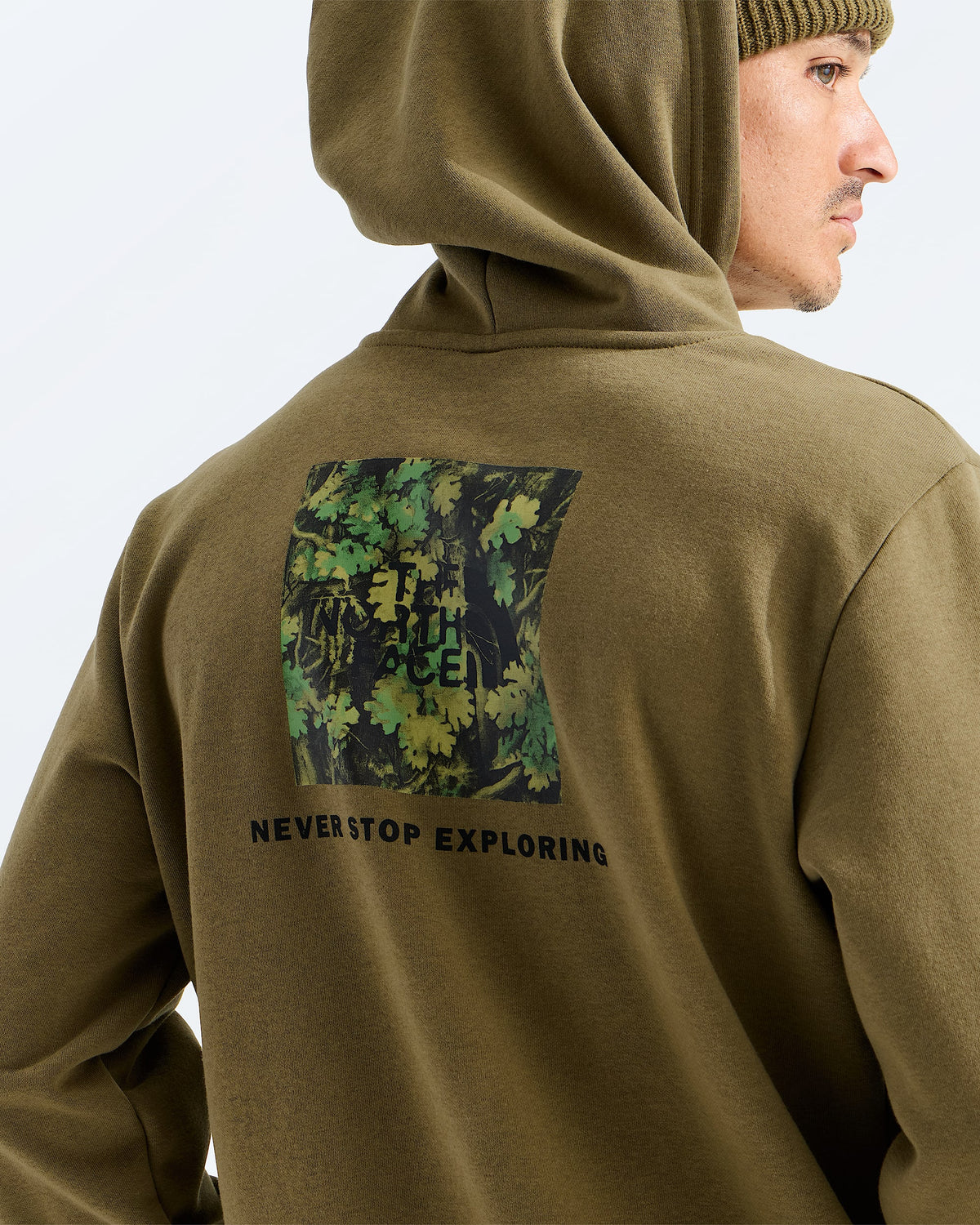 The North Face Men’s Evolution Yosemite Oak Print Regular Hoodie