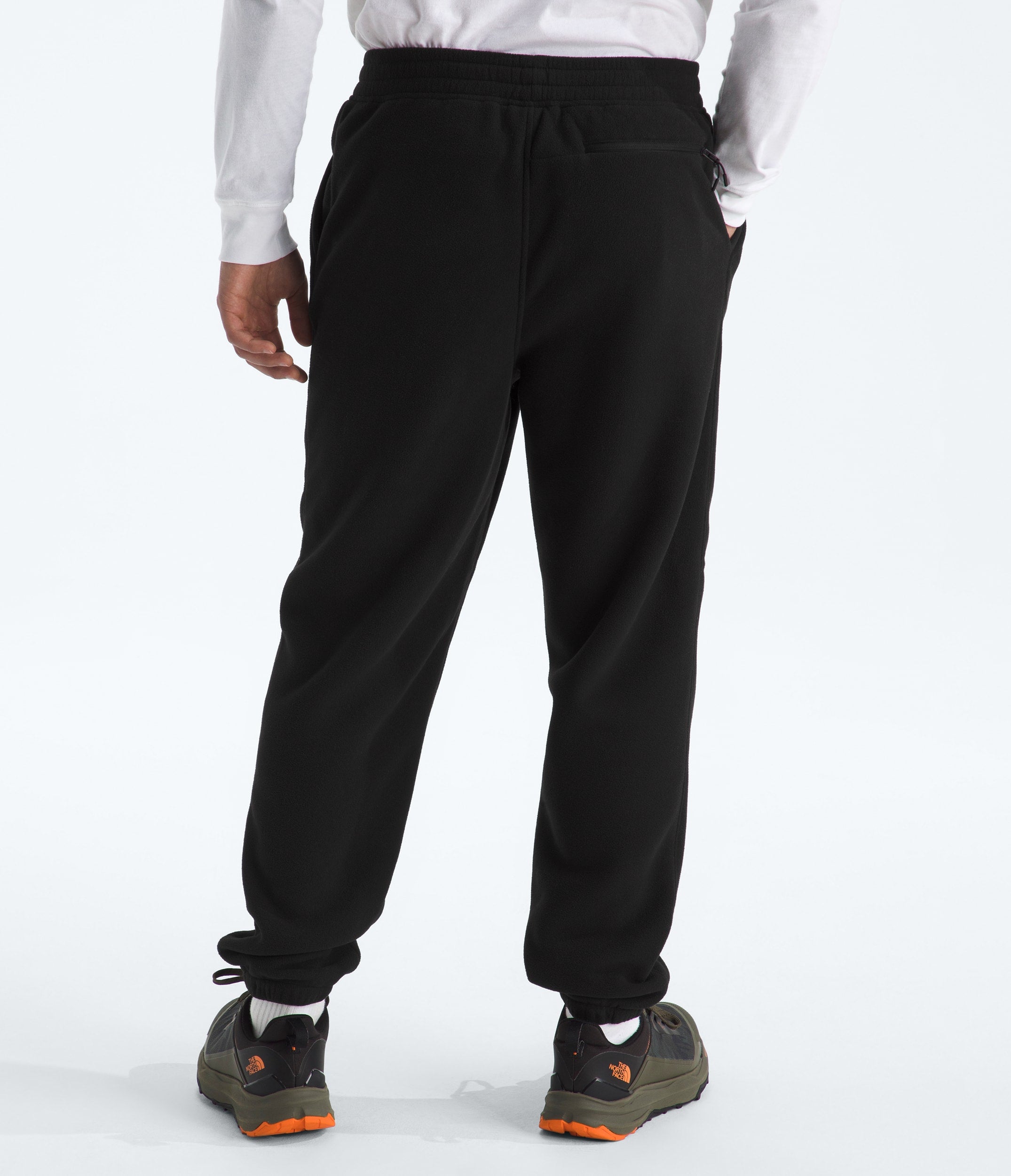 #color_tnf-black