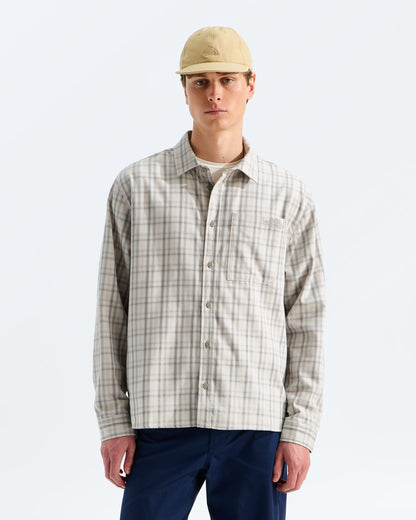 The North Face Men’s Mountain Falls Flannel Button-Down Long-Sleeve Shirt