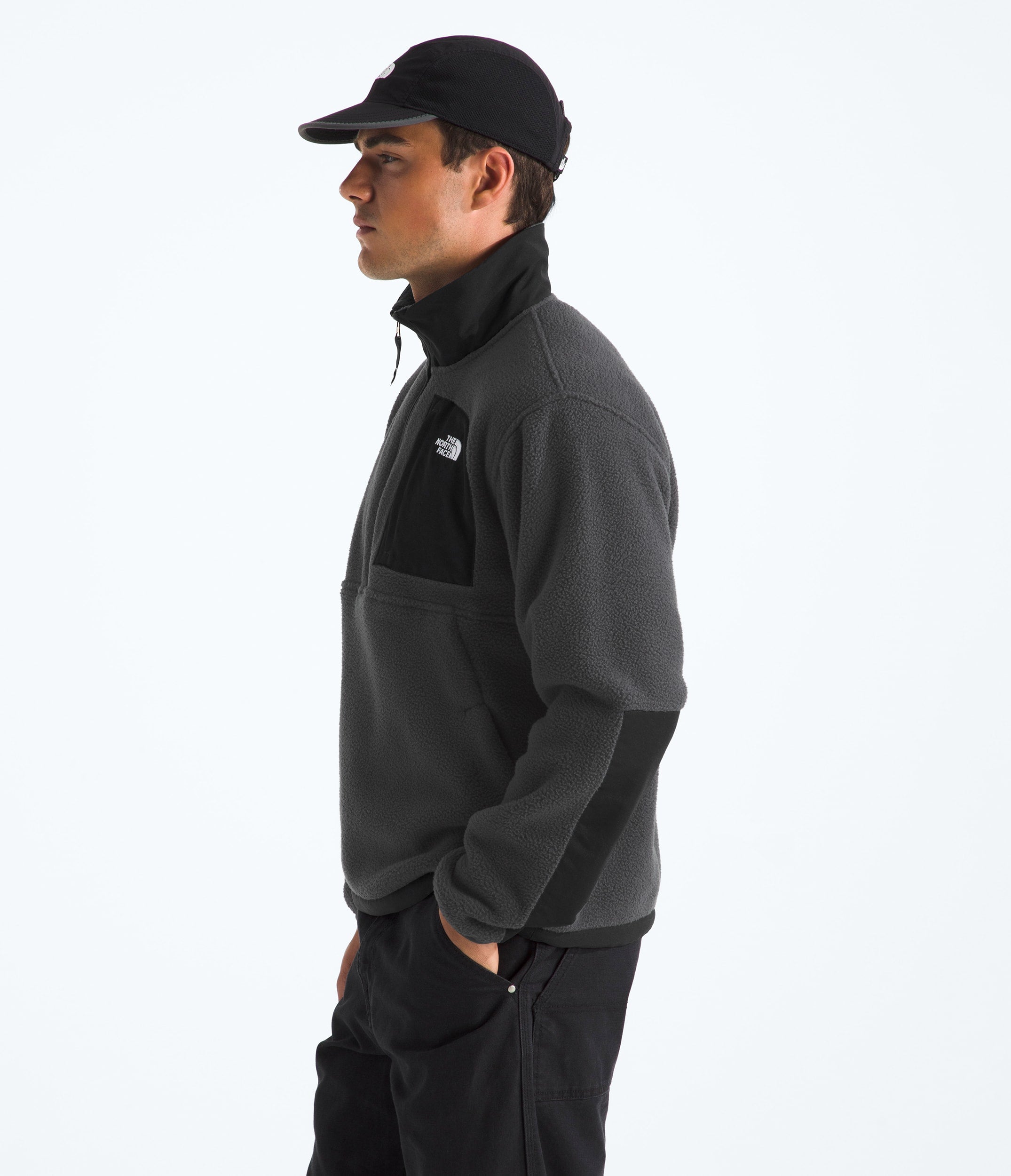 The North Face Men’s Yumiori Off Peak ½-Zip Jacket Asphalt Grey