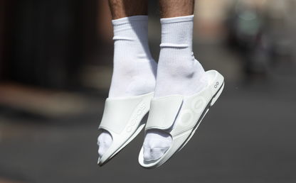 Oofos Men's Sport Flex Slide White