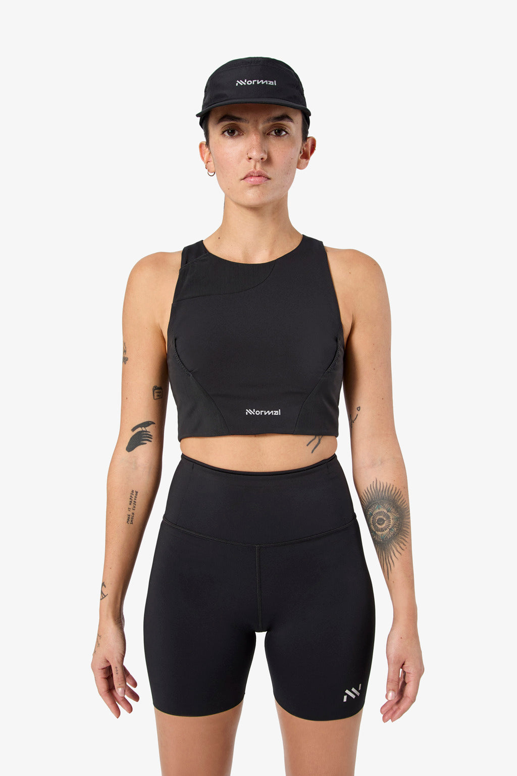 NNormal Trail Crop Top 02 W Black
