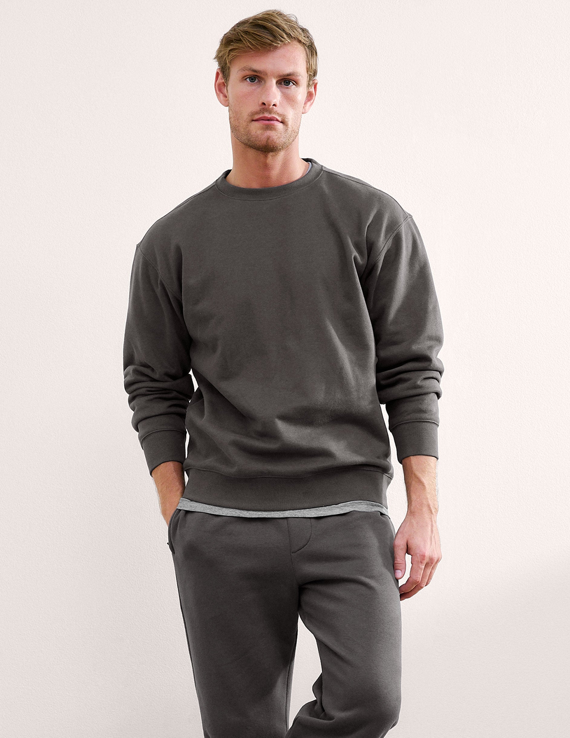 Beyond Yoga LuxeFleece Mens Crewneck Pullover