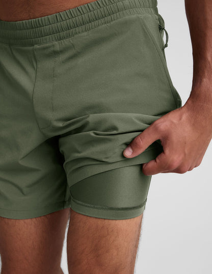 Beyond Yoga Pivotal 20 Mens Lined Short 7