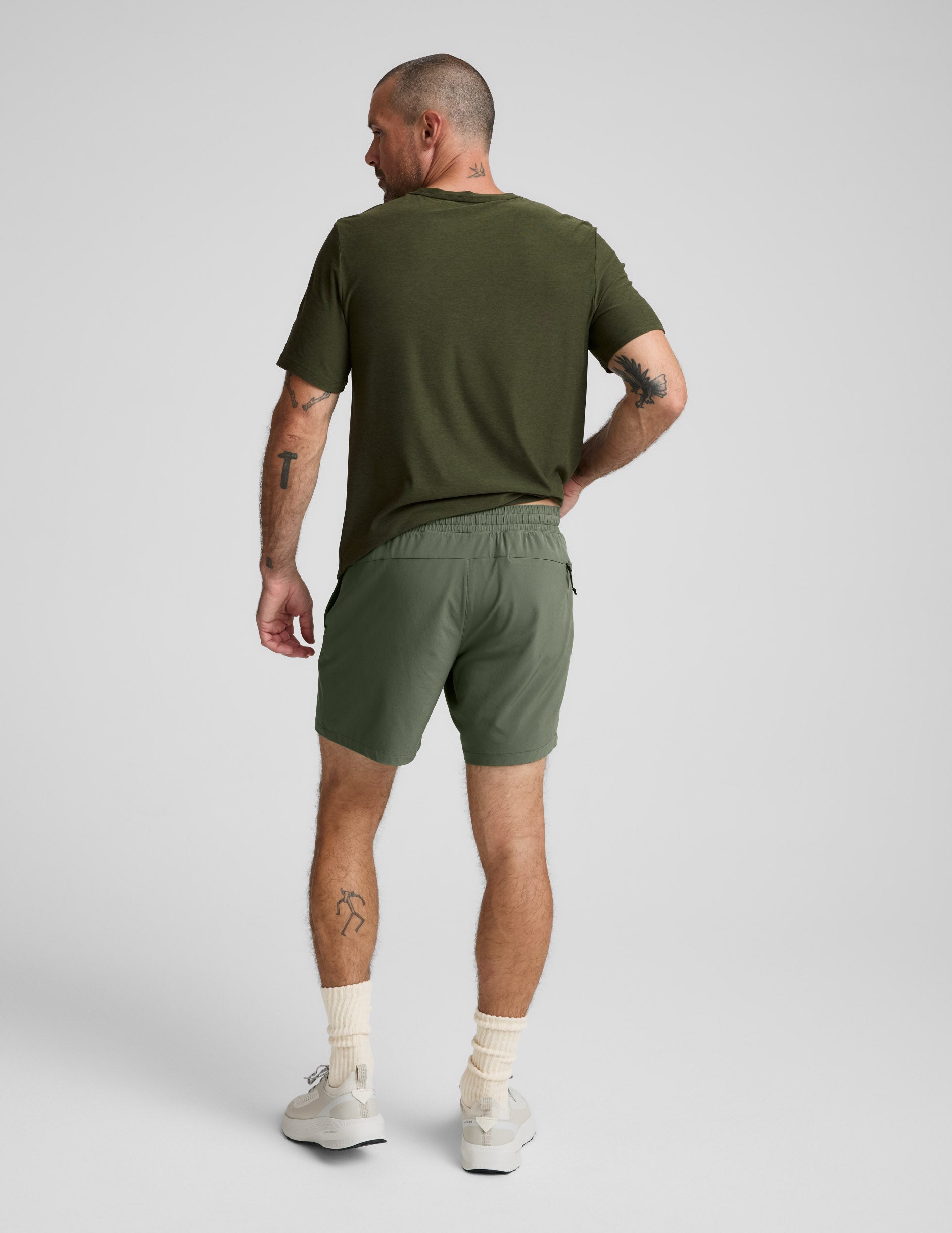 Beyond Yoga Pivotal 20 Mens Lined Short 7