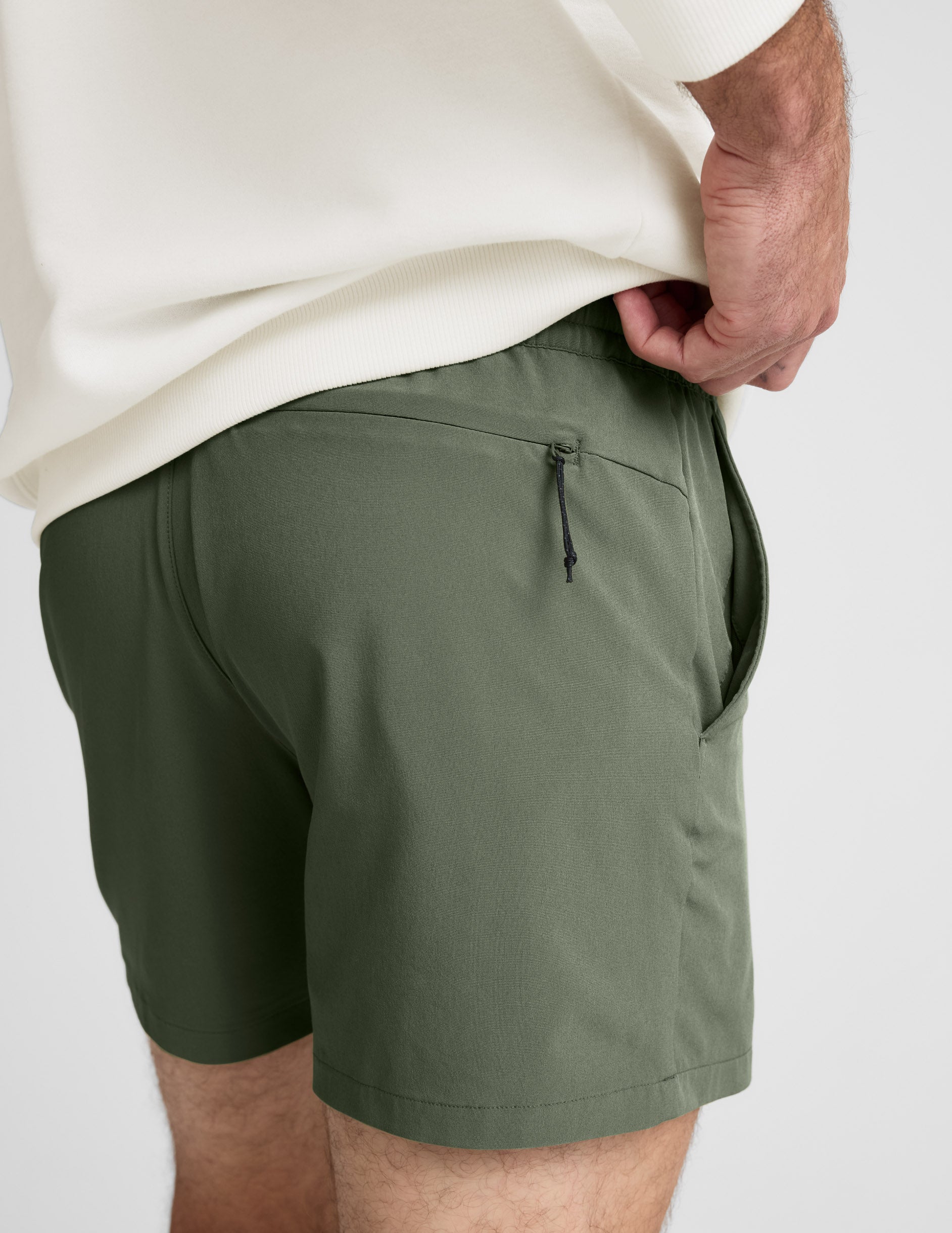 Beyond Yoga Pivotal 20 Mens Short 5