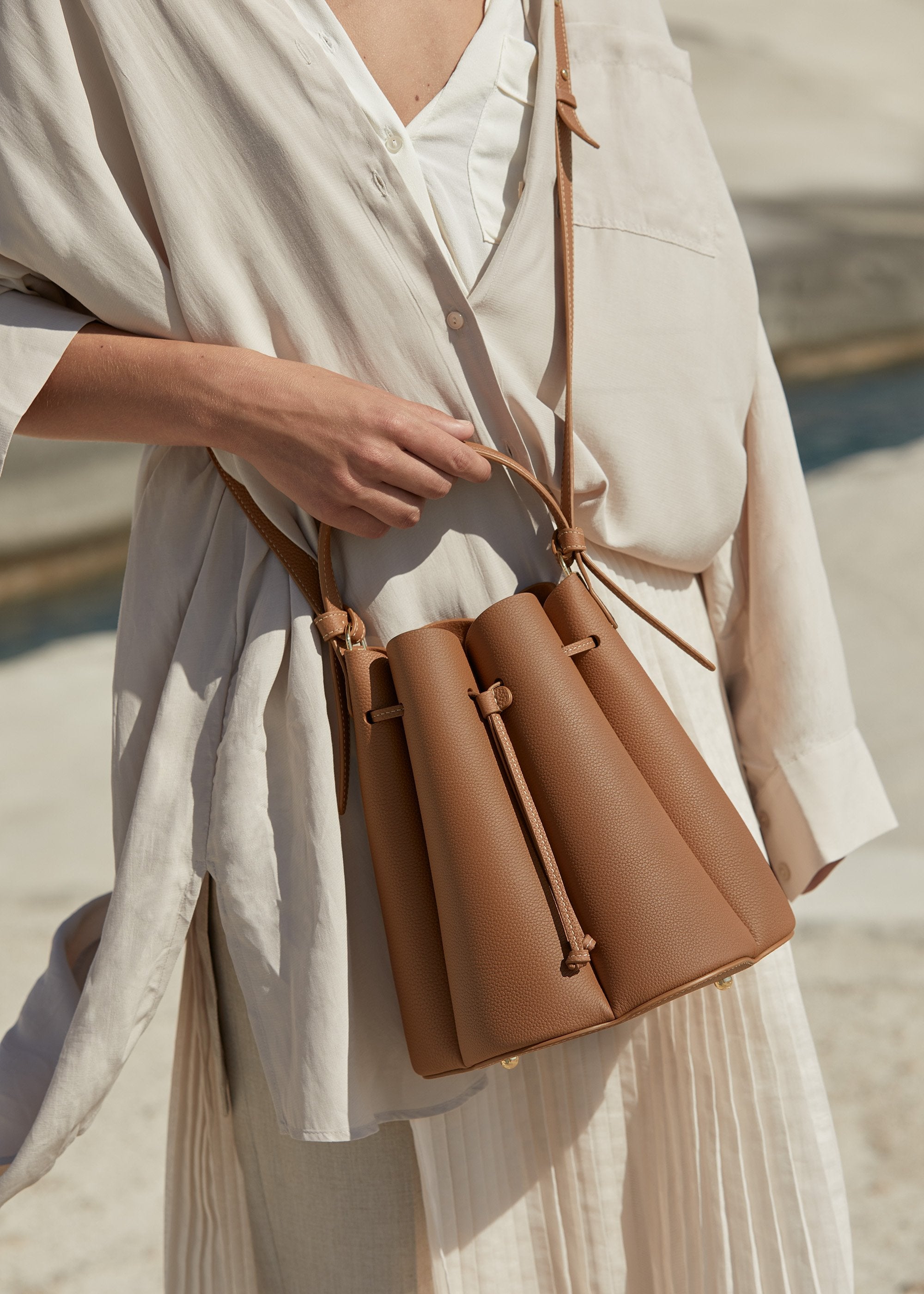 Polene Numero Huit Textured Camel