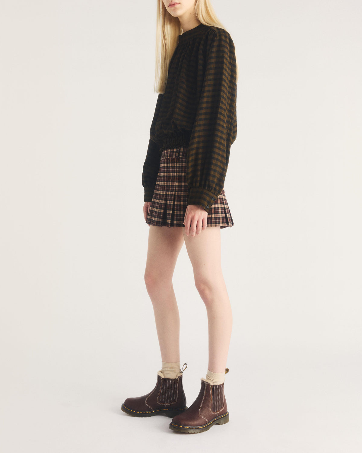 #color_dark-brown