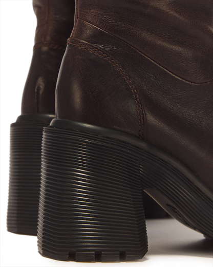 #color_dark-brown