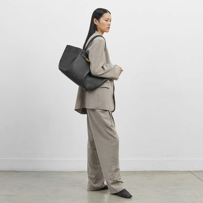 DeMellier The New York off-white small grain