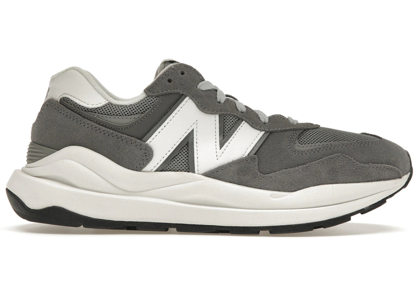 New Balance 57/40 Grey
