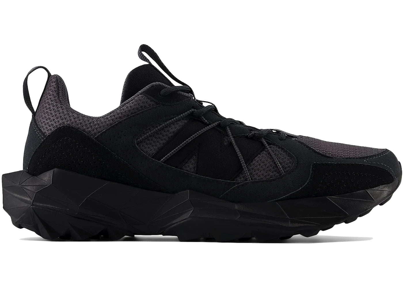new balance tektrel black magnet