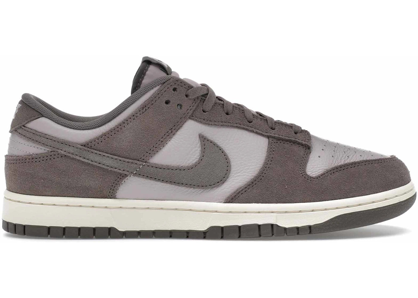 Nike Dunk Low Se Platinum Violet Cave Stone