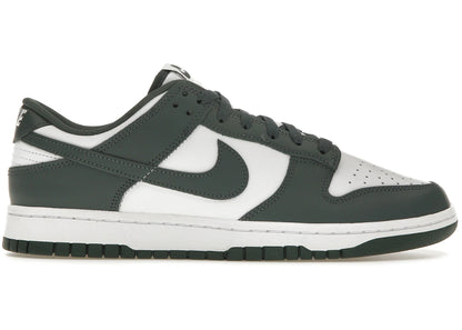 Nike Dunk Low Vintage Green, front