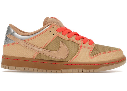 Nike SB Dunk Low Pro Som Tum, front