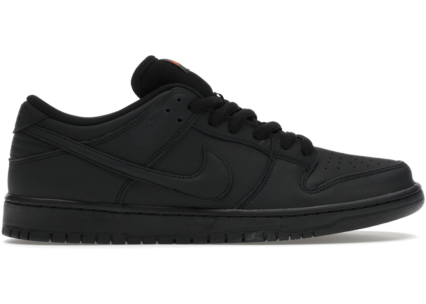 Nike Sb Dunk Low Pro Triple Black