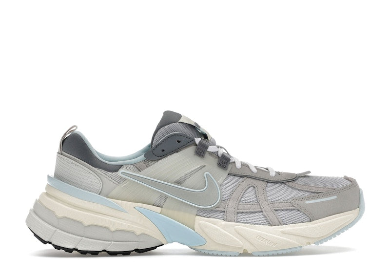 Nike V2k Run Light Bone Metallic Platinum Womens
