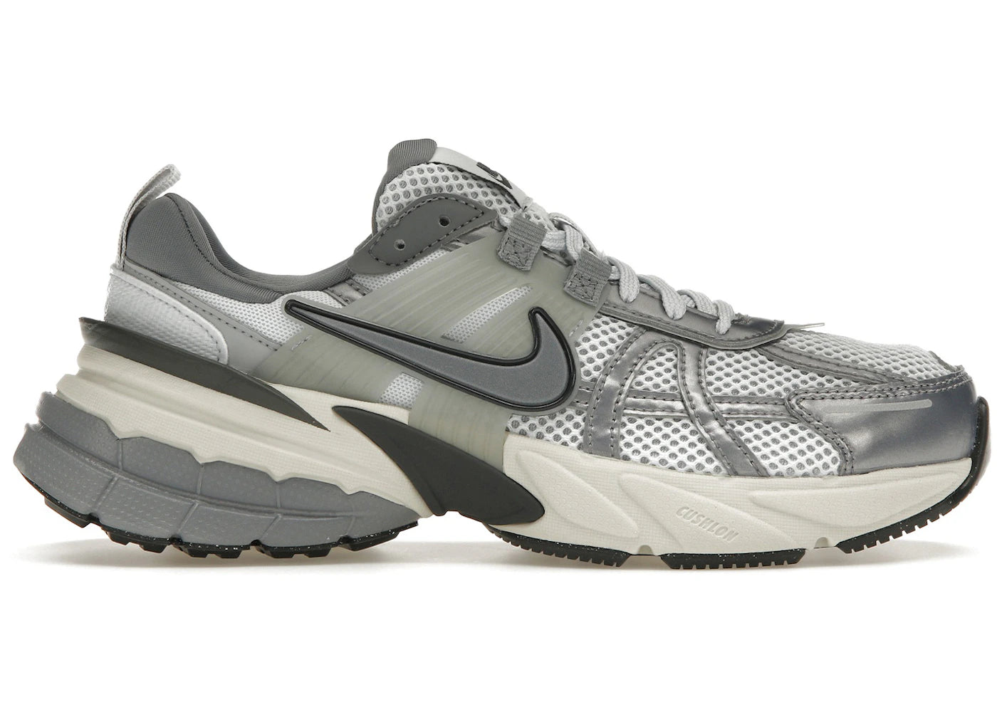 Nike V2K Run Pure Platinum Wolf Grey (Women'S)