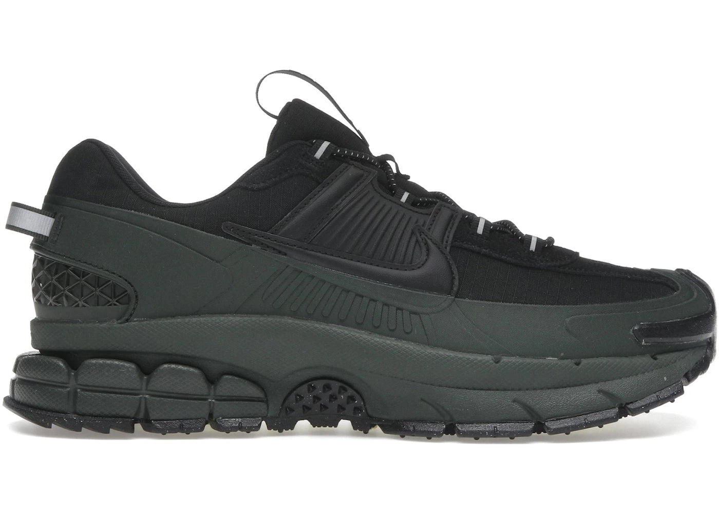 Nike Zoom Vomero 5 Roam Sequoia Black