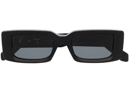 off-white arthur square frame sunglasses black white (oeri016y21pla0011007) No Find