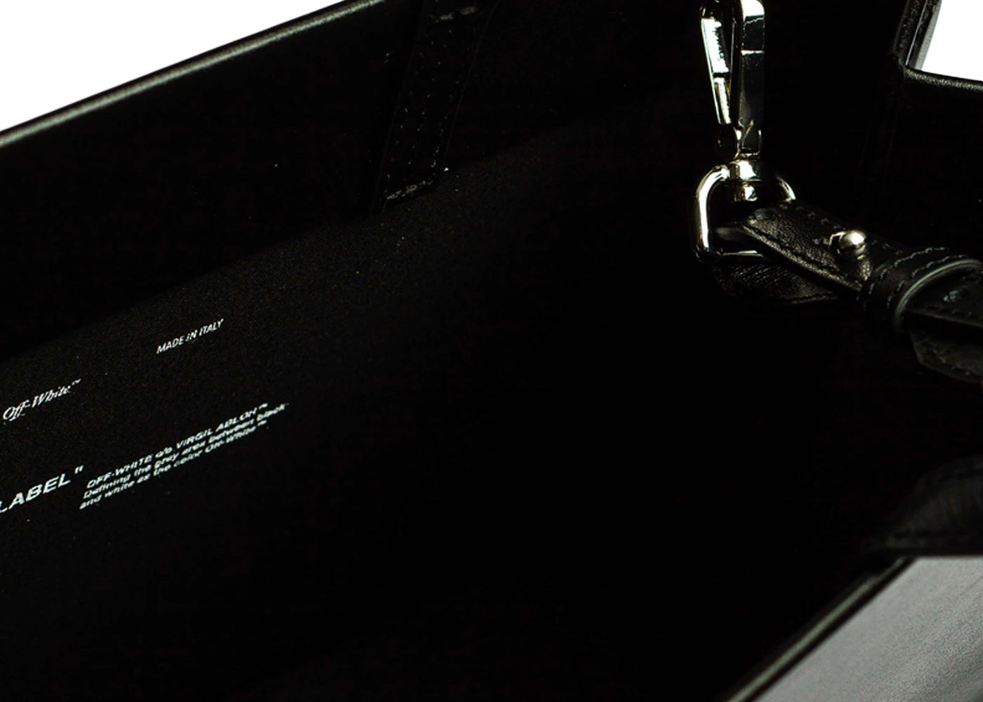 off-white medium box bag black/white