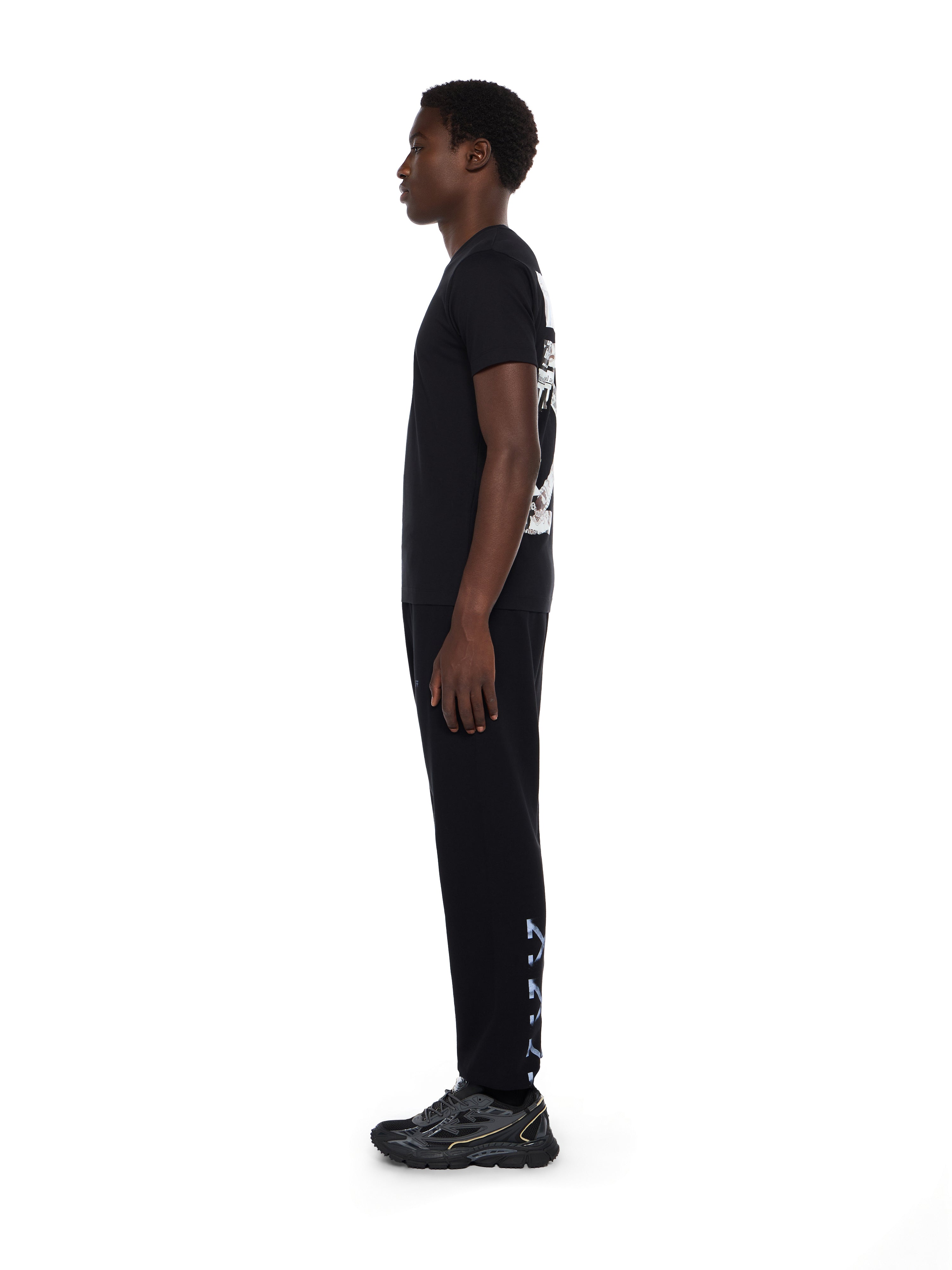 Off-White Newspaper Arrow Slim Logo Tee Black