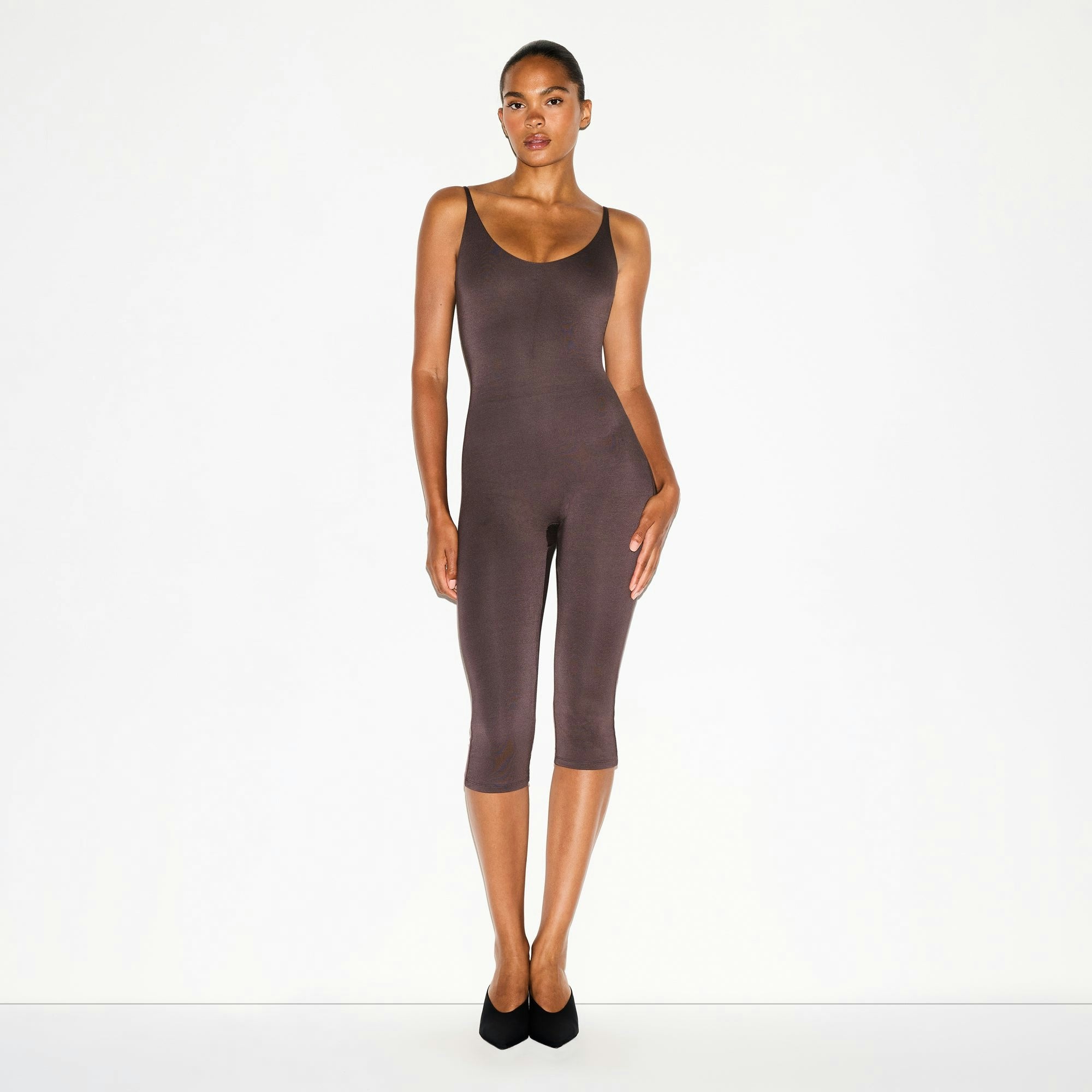 Skims Smooth Layers Capri Catsuit Raisin