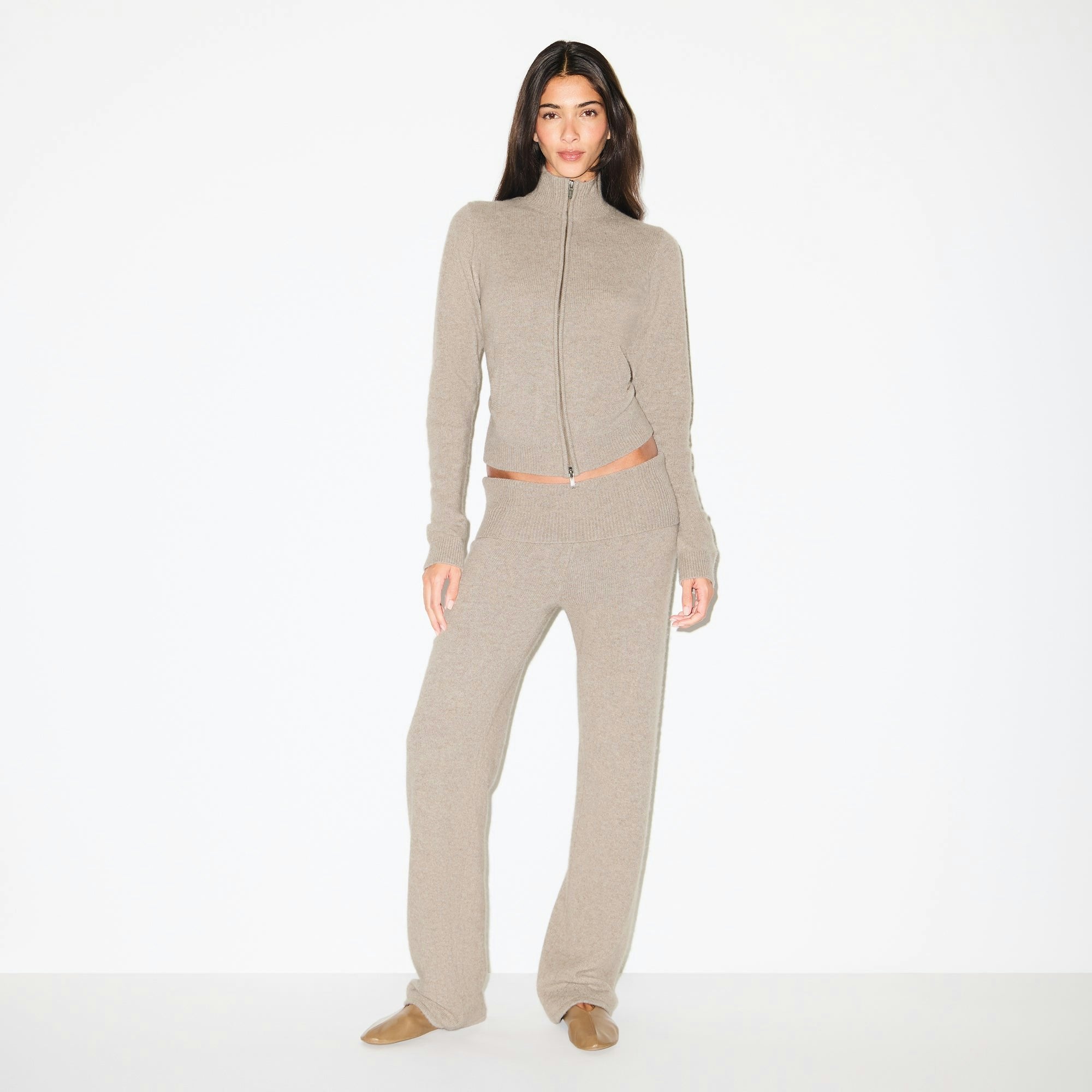 Skims Wool Cashmere Zip Up Mock Neck Sweater Linen
