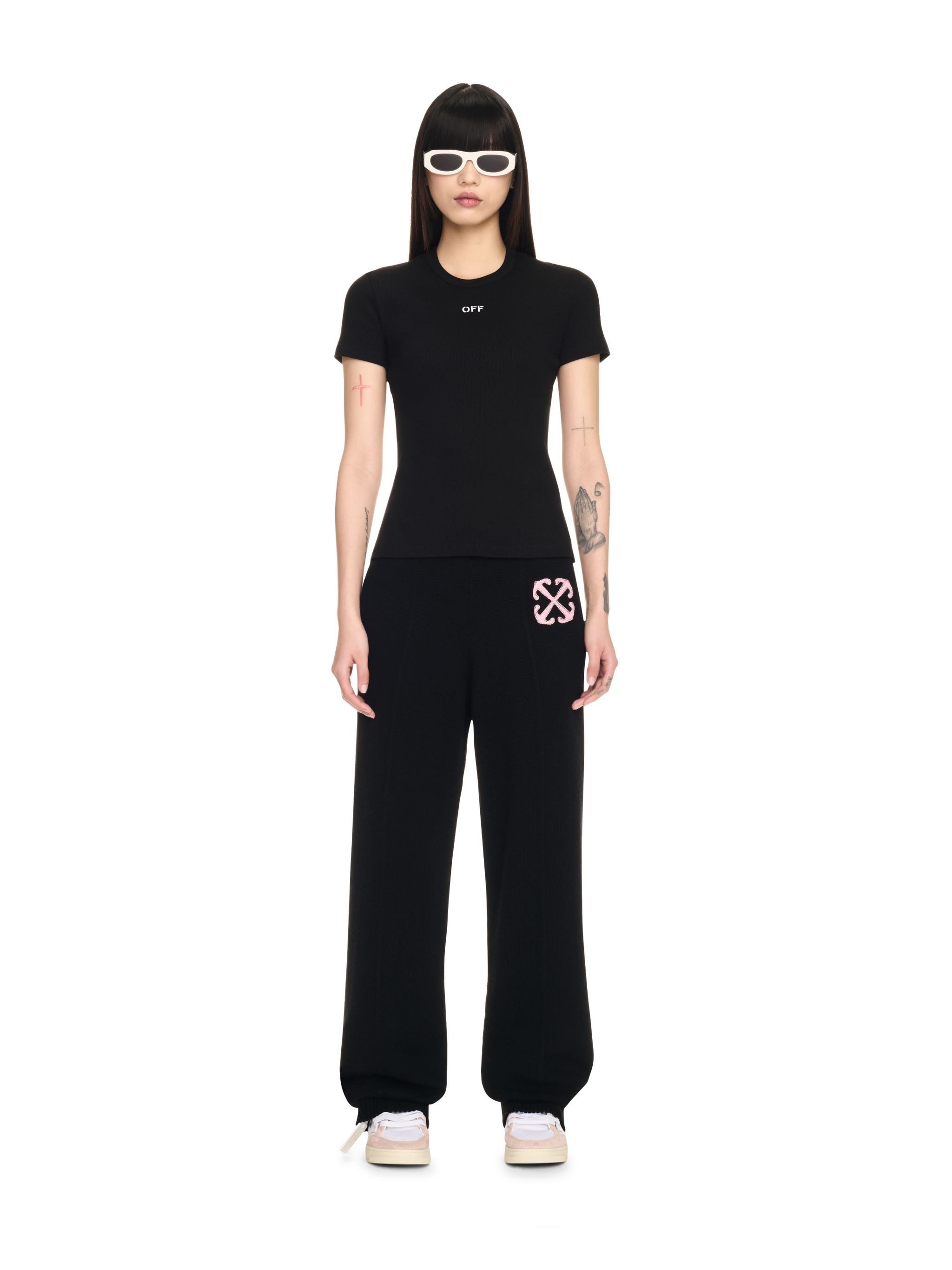 #color_black