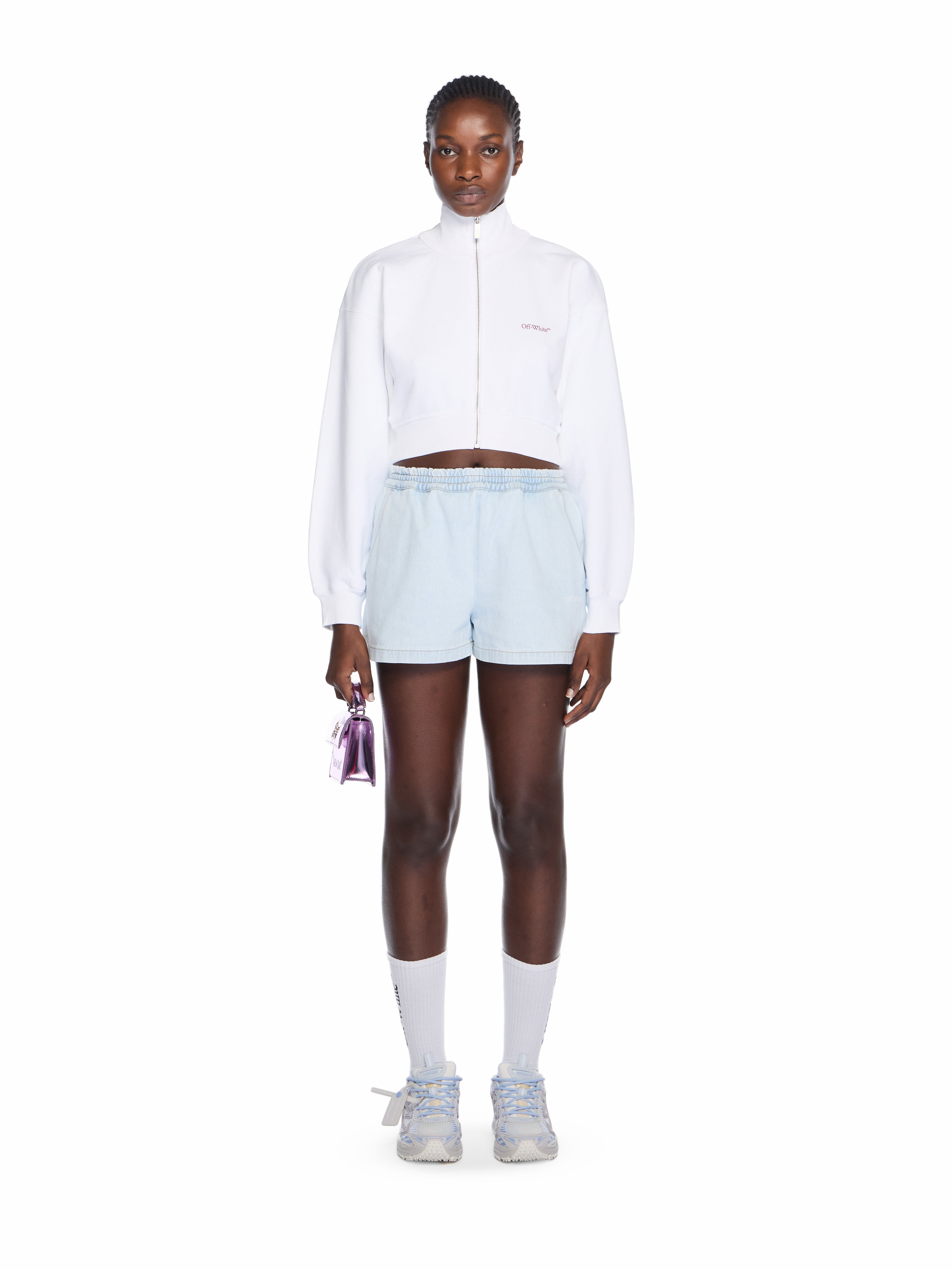 #color_white