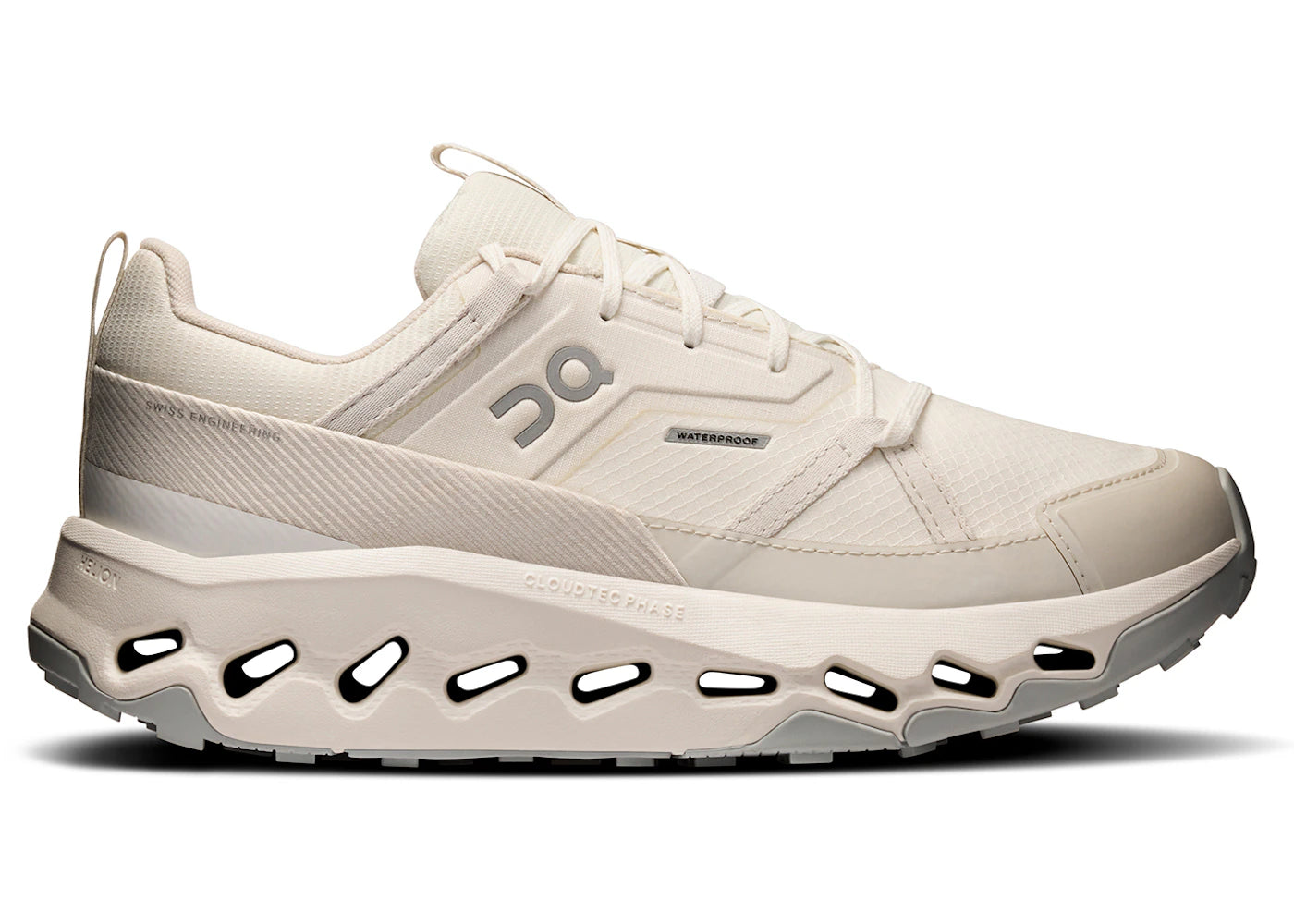 on running cloudhorizon waterproof ivory ice (women's)