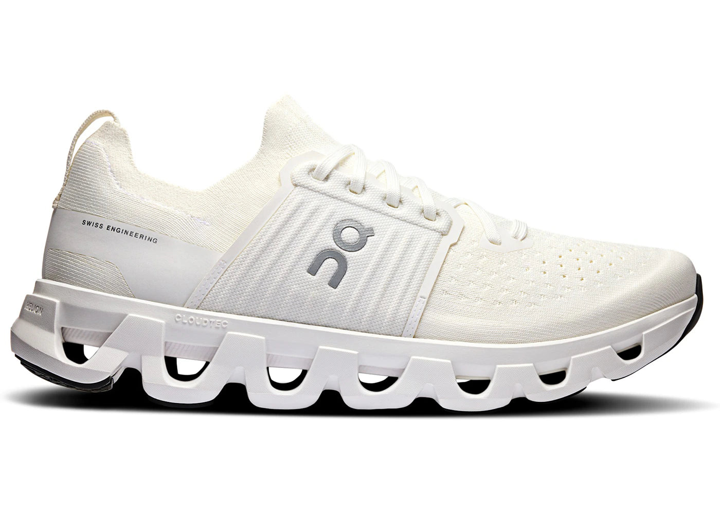 On Running Cloudswift 4 White