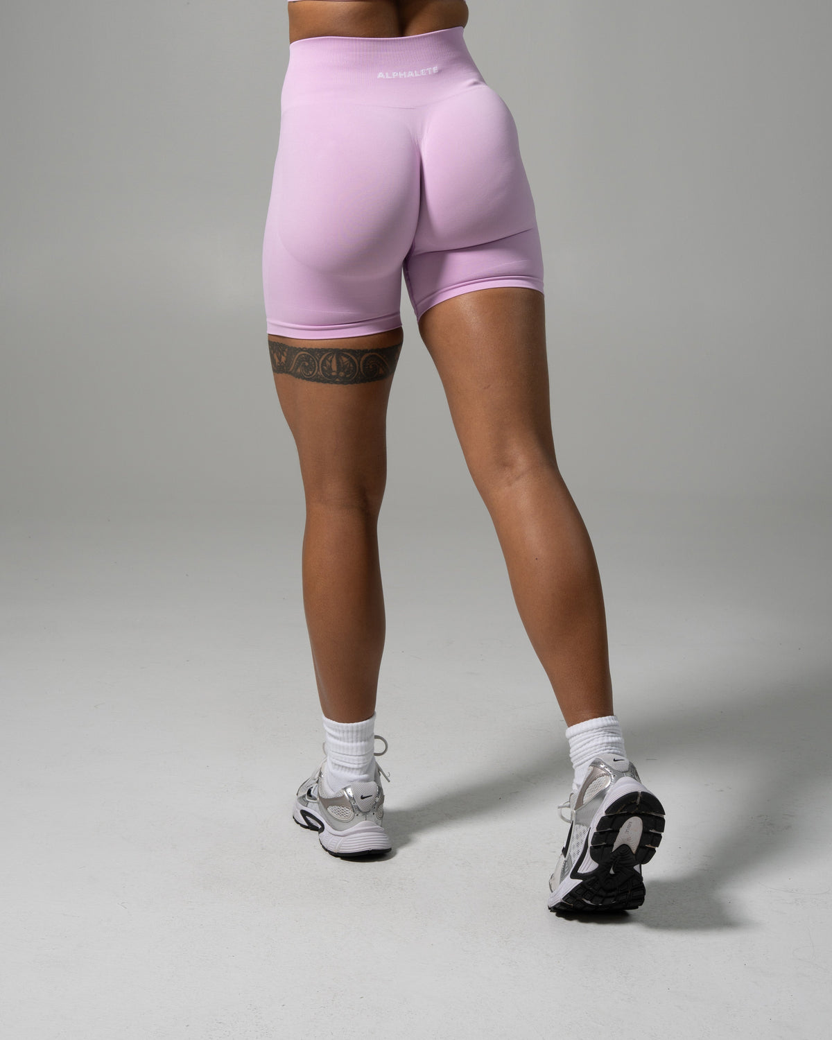 Alphalete Women's Pump High Rise Short