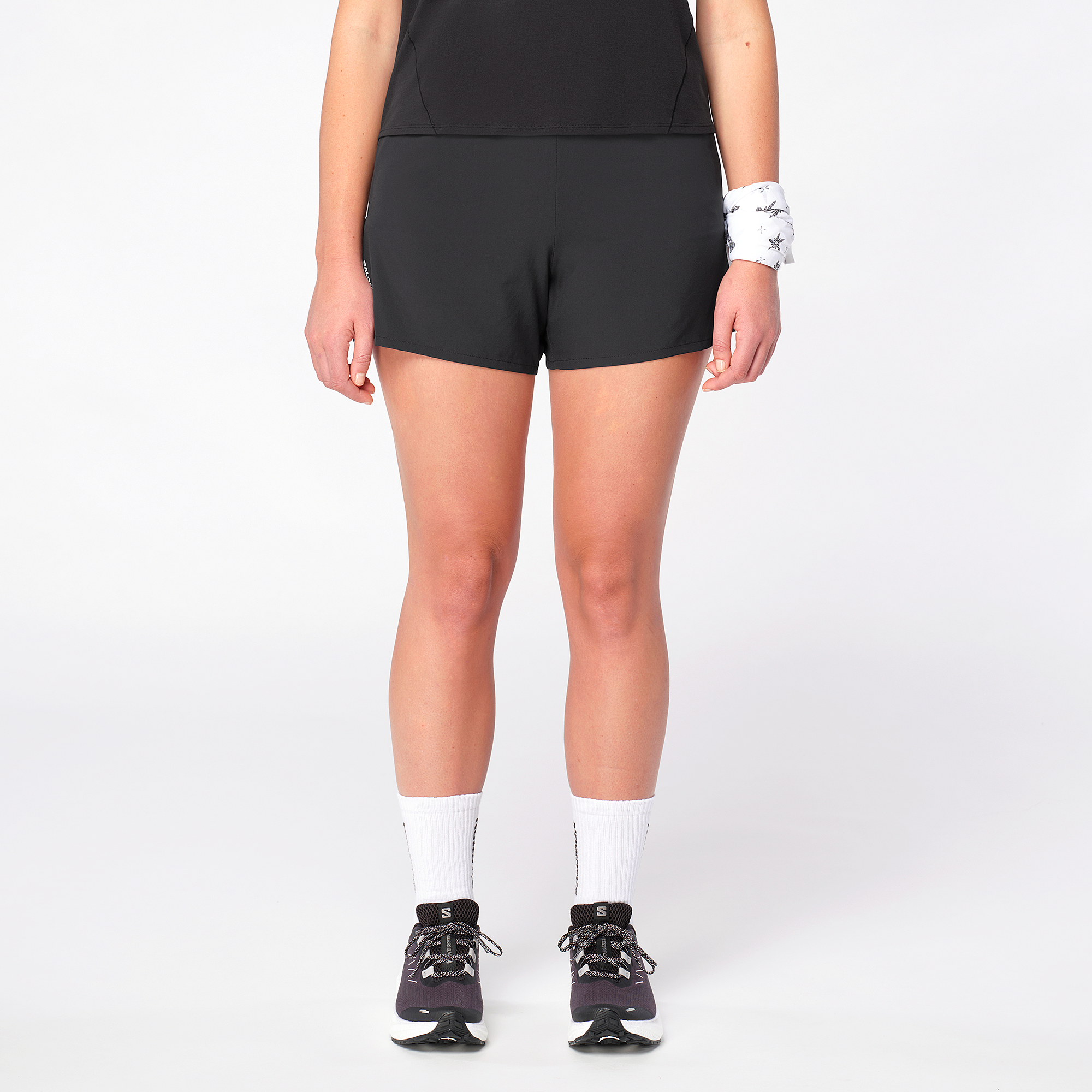 Salomon Shakeout Core 4" Shorts Women's