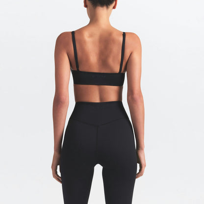 Skims Nikeskims Matte Knee Grip 26" Legging Obsidian
