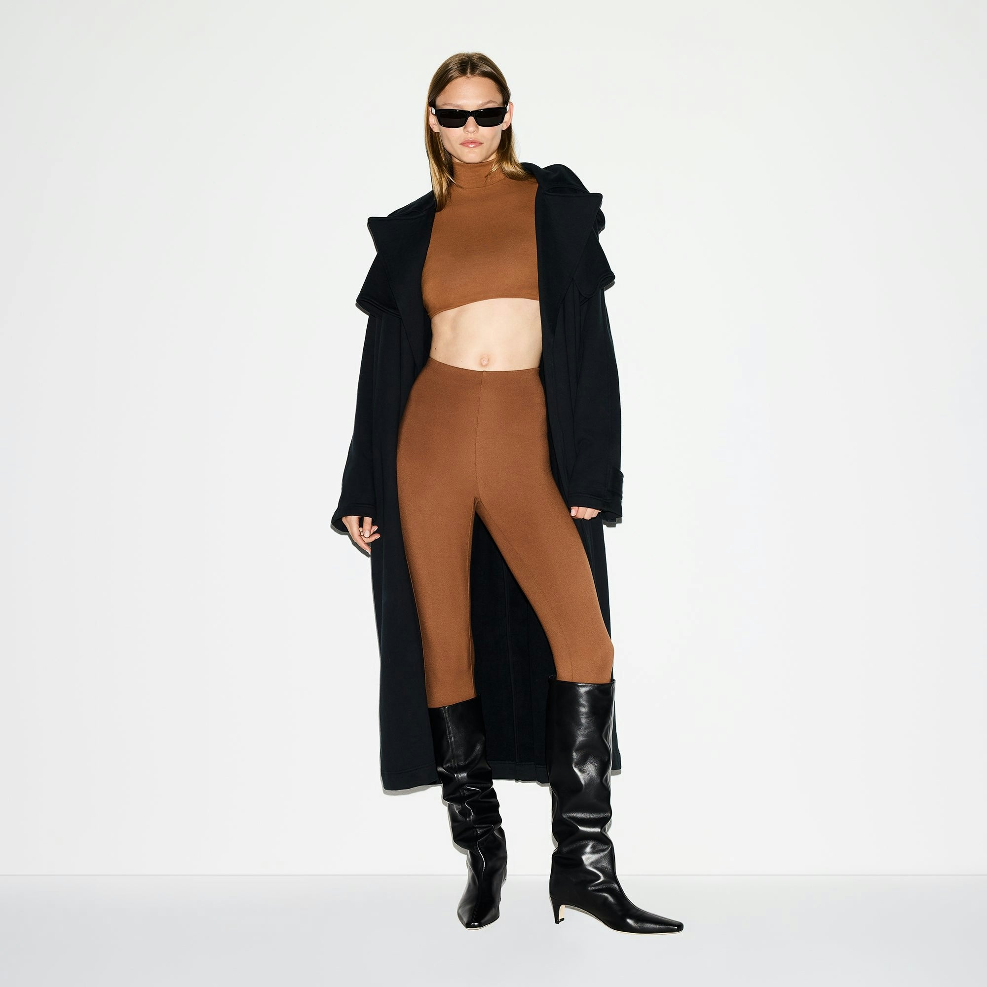 Skims The Essential Collection High-Waisted Stirrup Legging Bison