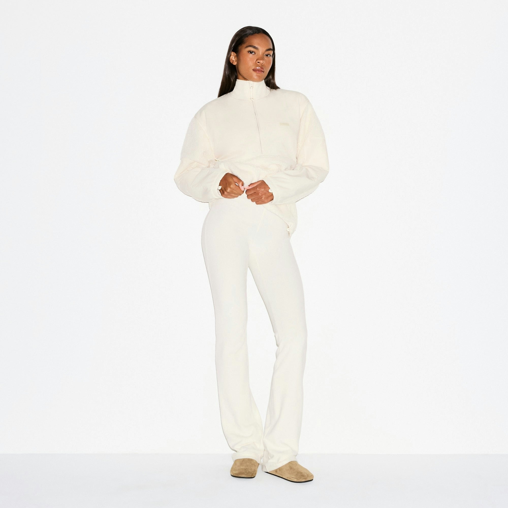 Skims Outdoor Fleece Pant Ecru