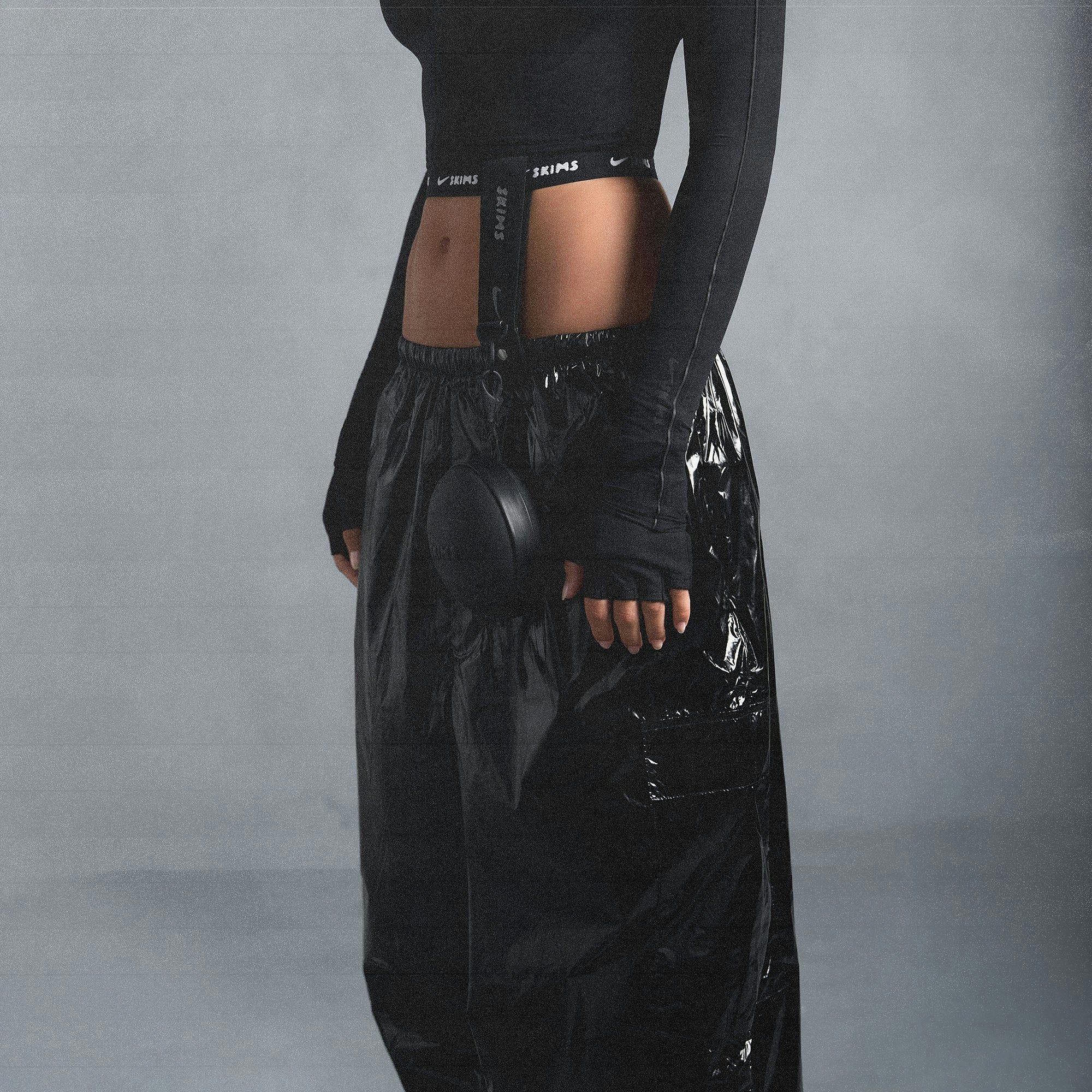 Skims Nikeskims Shiny Nylon Cargo Pant Obsidian