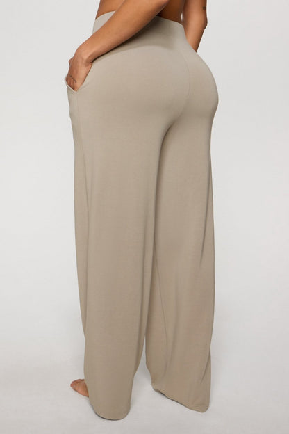 Fabletics Smooth As Hell Lounge Pant