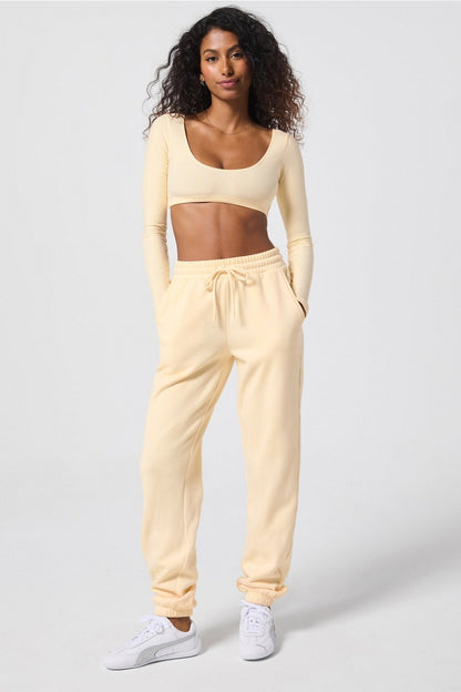 Fabletics Cozy Fleece Go-To Sweatpant