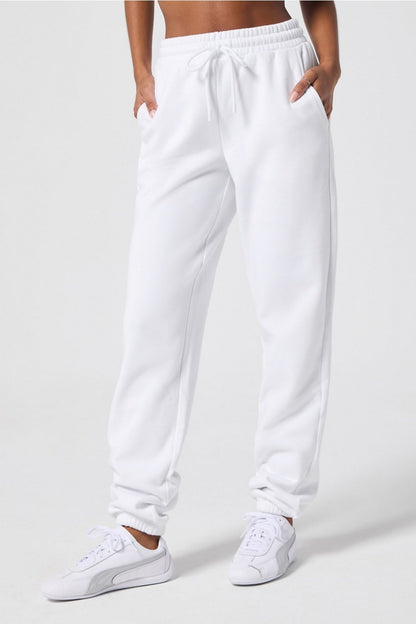 Fabletics Cozy Fleece Go-To Sweatpant