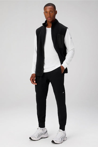 Fabletics The Altitude Slim-Fit Jogger